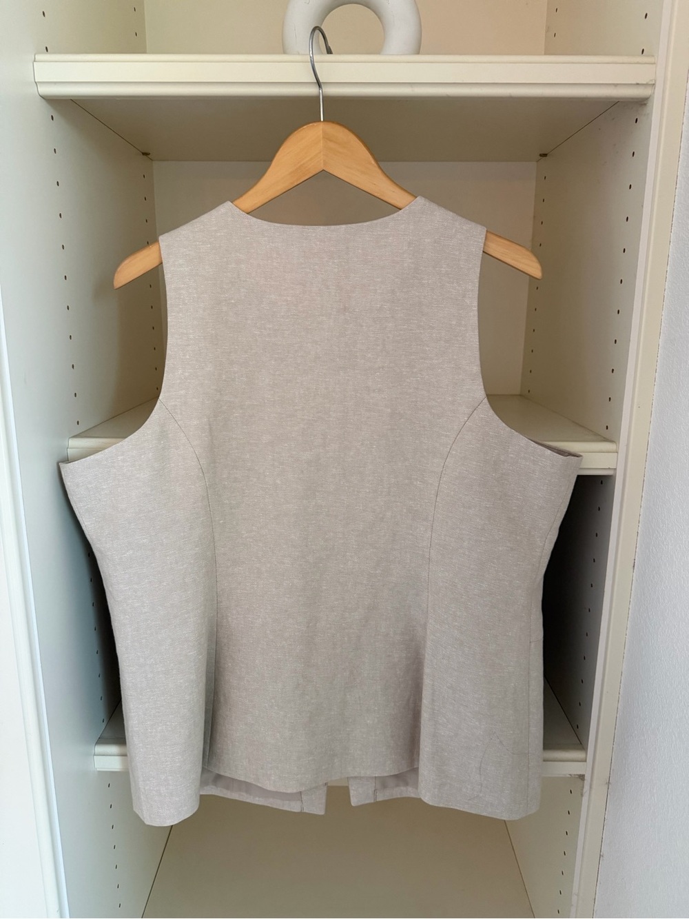 Old Navy Neutral Beige Button Vest - Picture 3 of 5